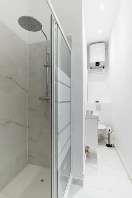 Jouffroy D'Abbans/Batignolles Charming Studio 4P Apartment Paris