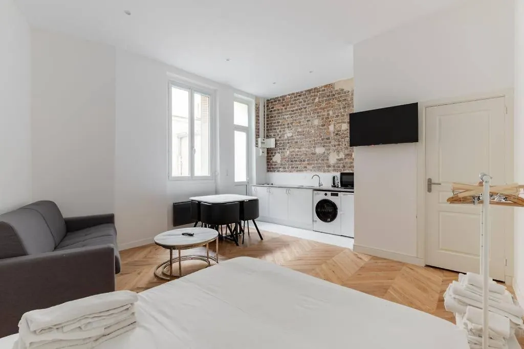 Jouffroy D'Abbans/Batignolles Charming Studio 4P Apartment Paris